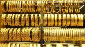 Jordanians in shock as gold reaches "fiery" prices