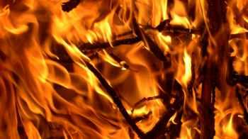Man Dies and His Wife Miraculously Survives in Massive Fire – Video