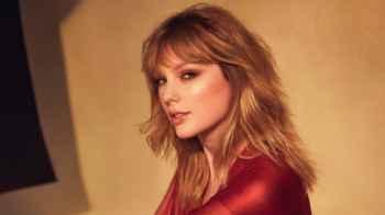 Taylor Swift Plans to Step Away from "Drama" After Her Private Messages Leak