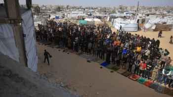 Prayer over the rubble… Gazans face the war with unbreakable will