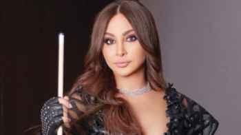 Elissa Stumbles on Stage in Abu Dhabi and Video Shows Her Shock