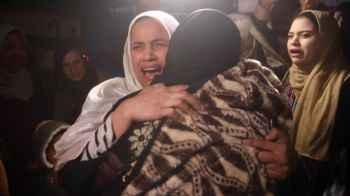 Gaza opens its arms to those returning from a harsh absence to a harsh life