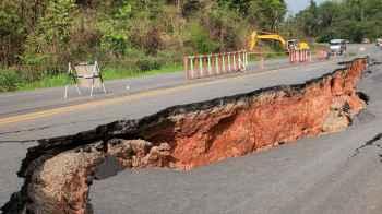 Scientists pinpoint likely sites for major earthquake