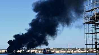 Fire Erupts at Cuban Oil Refinery Amid State of Emergency