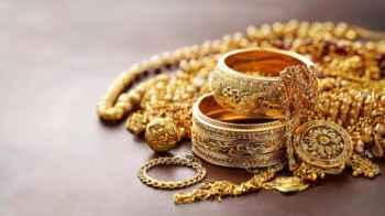 ?How much did gold prices reach in Jordan on Tuesday