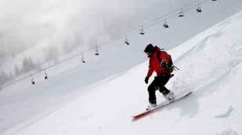 From joy to sorrow… a little girl loses her life after a skier falls on her