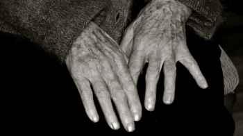Man Charged with Manslaughter After Mother Dies from His Neglect