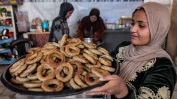 Eid cookies in Gaza… rituals of resilience that defy hardship