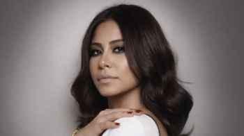 A surprise appearance by Sherine Abdel Wahab with her daughter