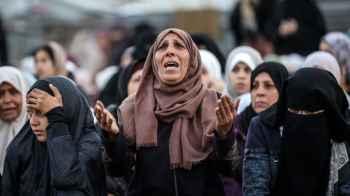 There in Gaza… a mother redefines strength and determination every day