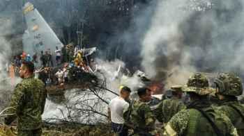 Dozens killed in plane crash in Colombia