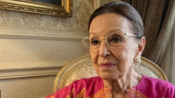 "The family of Najat Al-Saghira resorting to the judiciary after "questioning her Egyptian origins