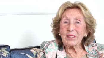 The passing of Layla Al-Jazairiya, the icon of singing and cinema