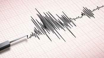 Samar Island Hit by 6.1-Magnitude Earthquake in the Philippines