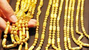 Gold continues to soar in its prices amid public anticipation
