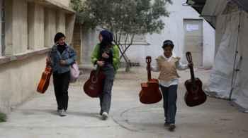 From the heart of suffering… melodies of steadfastness challenge the war in Gaza
